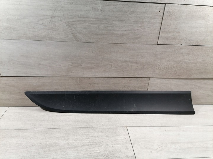 фото №1, Macan планка двері праві перед 95b837890p