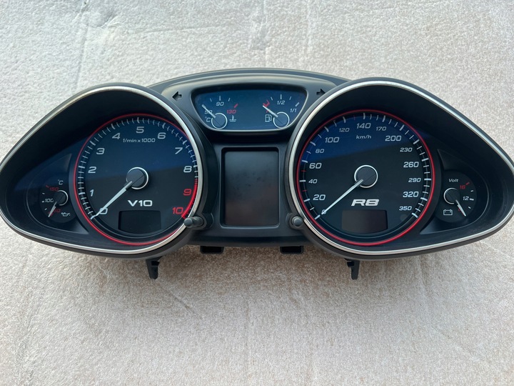 фото №11, Audi r8 v10 420 2006-…licznik приборы 420920930e ue