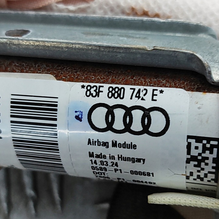 фото №6, Audi q3 f3 2024 права сторона шторка подушка безпеки