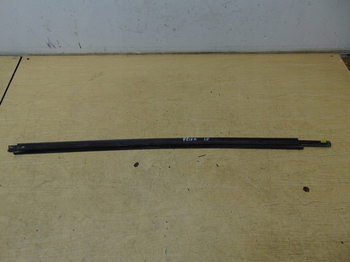 фото №7, Планка накладка лівий перед toyota prius ii 2002-