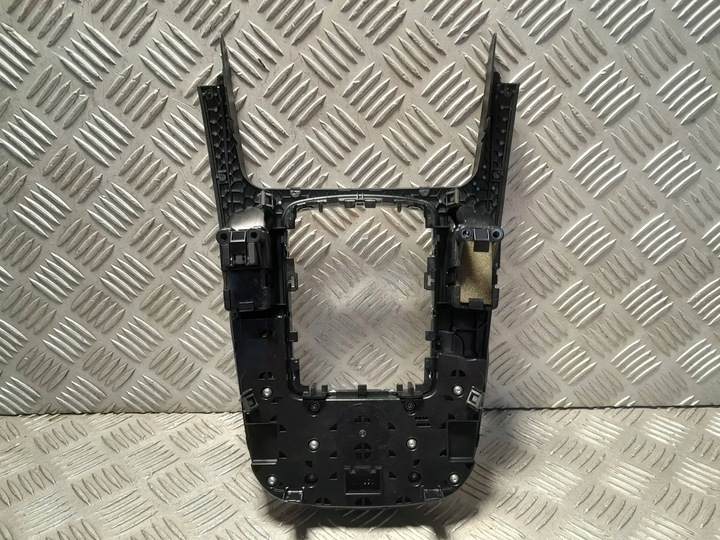 фото №7, Audi a4 b8 рестайлінг панель керування mmi радіо 8t0919611wfx