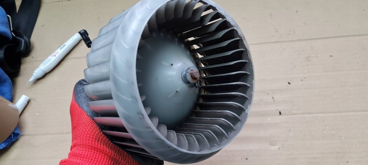 фото №13, A6 c6 рестайлінг вентилятор повітродувка повітропровід кабіни 4f0820021a