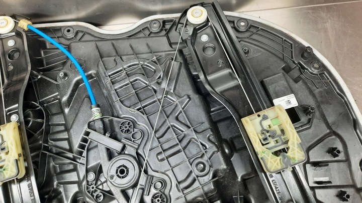 фото №8, Подъемник стекла перед правый 31416996 volvo xc60 ii