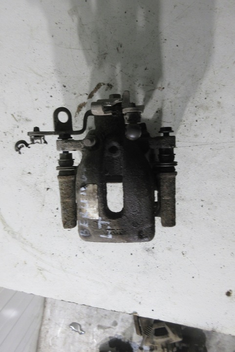 фото №1, Citroen berlingo iii b9 partner суппорт левый зад