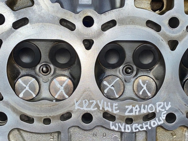 фото №12, Головка двигателя captur dacia sandero nissan 0.9 tce 1642r-1 h4bb408