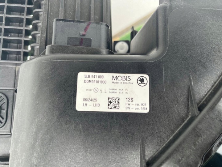 фото №15, Фара правая левая skoda elroq 5lb 5lb941010 5lb941009 oem номер eu красивый биржа po