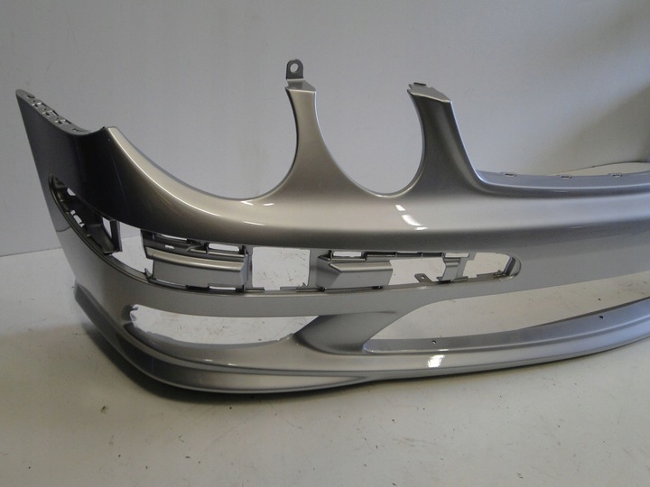 фото №2, Mercedes e 211 amg 55 w211 бампер переднее bez spr