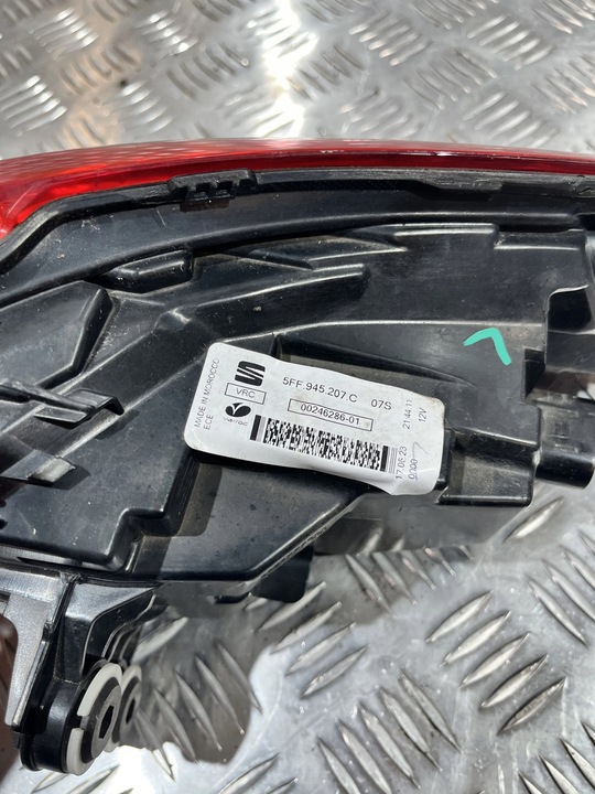 фото №1, Лампа зад задняя левая cupra formentor 20- 5ff945207c