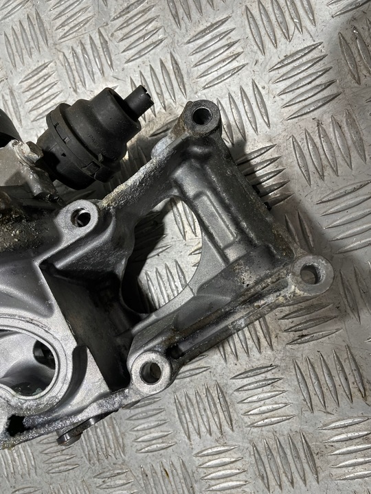 фото №6, Лапи насос води f20 f30 f36 lci g01 g11 g30 2.0i 3.0i b46 b48 7644809