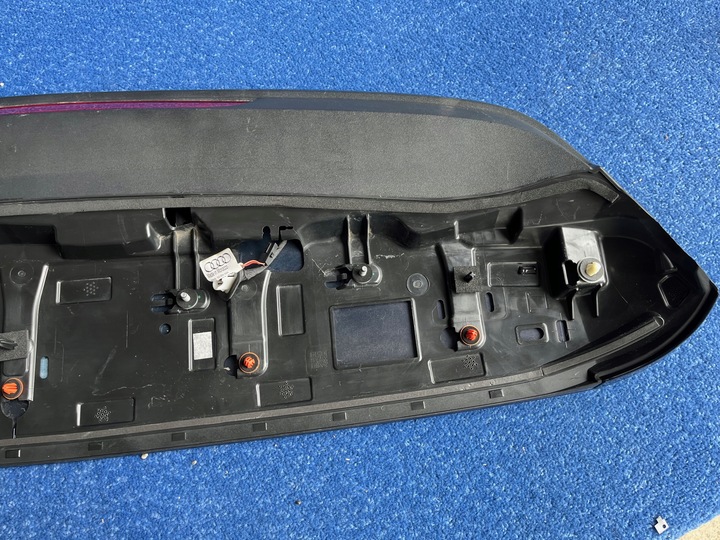 фото №16, Audi a3 8y s-line спойлер крышки зад задней 8y4827917a 8y4827933a