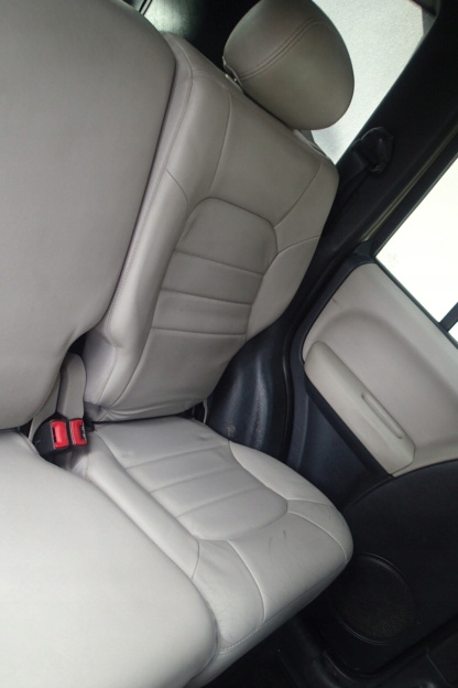 фото №9, Jeep cherokee kj liberty сиденья диван кожа