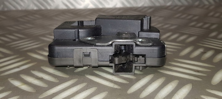 фото №10, Bmw 3 e46 e91 5 e61 универсал замок стёкла крышки багажника зад задней 8218849