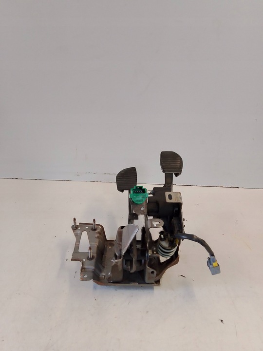 фото №3, Citroen c4 ii b7 педаль зчеплення гальма