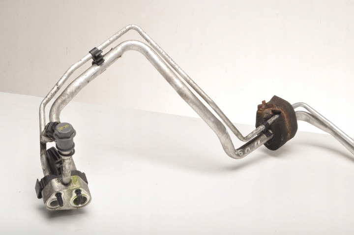 фото №5, Volvo s60 ii v60 трубка шланг кондиционера