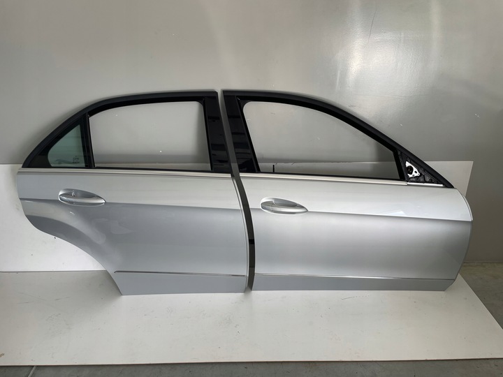 фото №1, Дверь правые зад перед mercedes w212 цвет 775 оригинал комплектные sedan