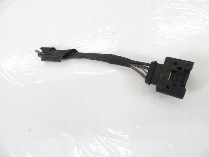 фото №6, Штекер разъём двигатель дворник bmw e60 e61 e70 e81 e87 e90 e91 4 контакты