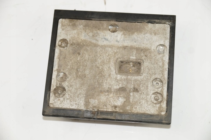 фото №1, Модуль вентилятора a2105450432 mercedes w210