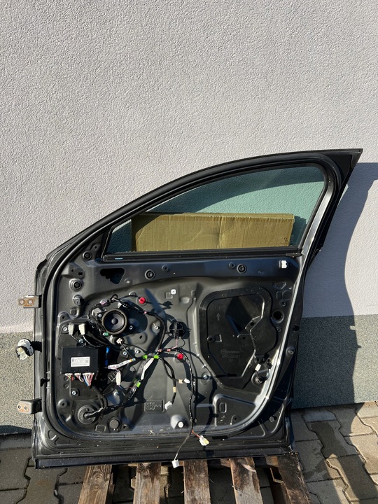 фото №8, Mazda cx-30 дверь правые передние год 2022 цвет 46g