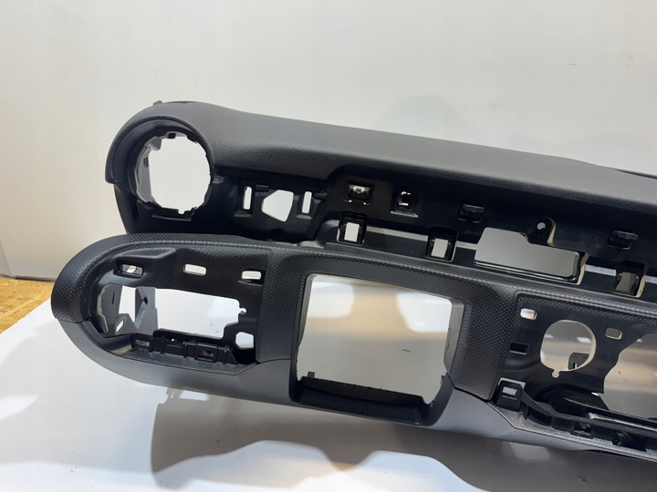 фото №15, Mercedes клас a w177 рестайлінг консоль панель подушка безпеки