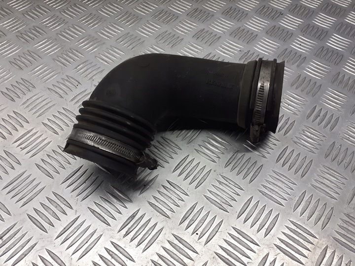 фото №1, Труба воздуховод воздуха scenic ii 1.9 dci 8200201614