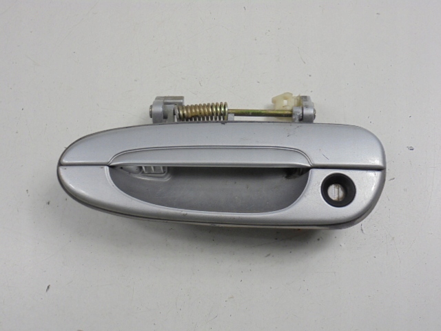 фото №1, Mazda 626 v gf ручка двері зовнішня ліва перед 5d рестайлінг fl