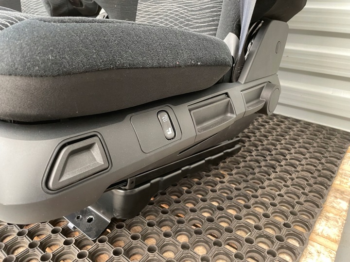 фото №6, Mercedes actros mp4 mp5 сиденья новое пневматика