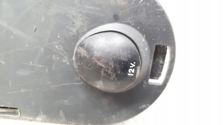 фото №8, Гнездо 12v citroën jumpy фургон 1400263577 1.56l дизель 2008
