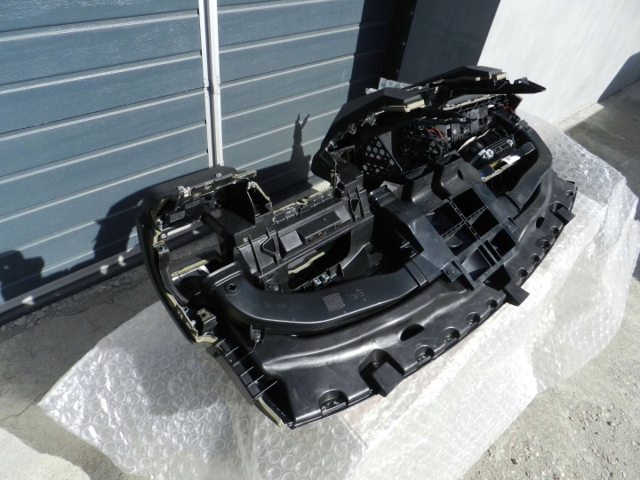 фото №14, Vw touareg ii 7p6 10-18 торпедо роздавальна plus подушка  пасажир 7p1857001g