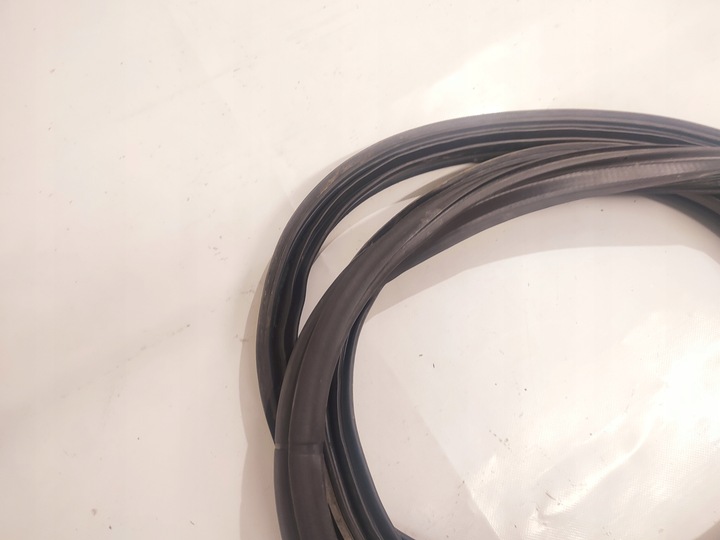 фото №7, Kia ceed ii прокладка кузовна багажника hb