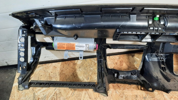 фото №14, Панель раздаточная светлая volvo s60 v70 ii 00-04r