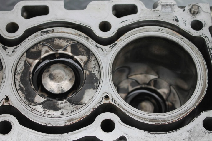 фото №9, Блок двигателя низ вал коленчатый поршни toyota rav4 iv 2.2 d4d 13-15