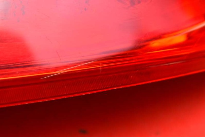 фото №13, Лампа правая зад задняя mazda 2 de 5d 07-10