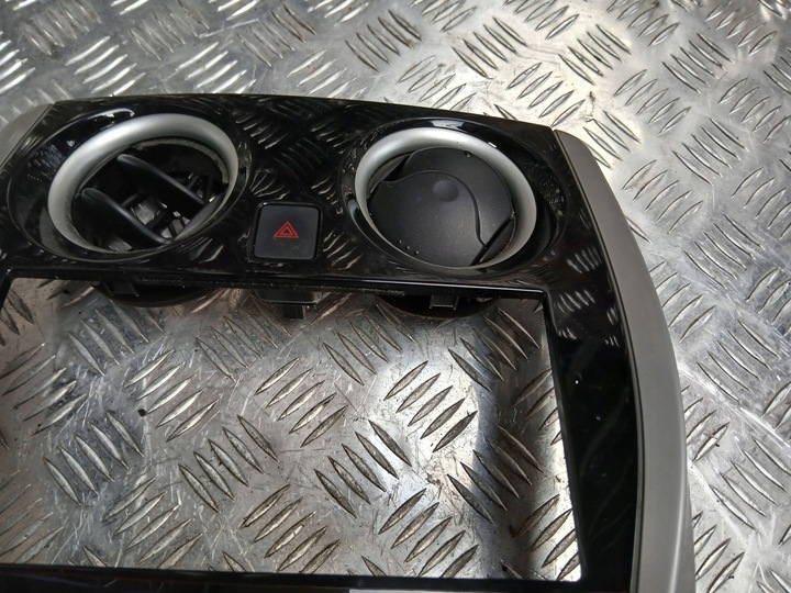 фото №5, Nissan note e12 панель середній рамка 682603vv0a 2015r