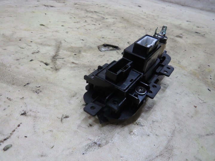 фото №6, Гніздо port usb aux sportage iii 93700-3u690