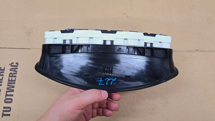 фото №13, Ford focus mk2 рестайлинг c-max mk1 fl kuga i спидометр дисплей 2008 r. бензин