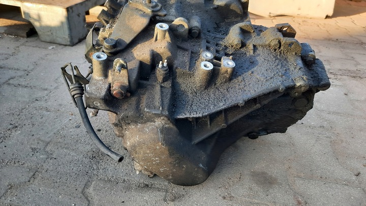 фото №5, Коробка передач коробки передач 1023625 volvo v40 s40 1.9d 95-04r