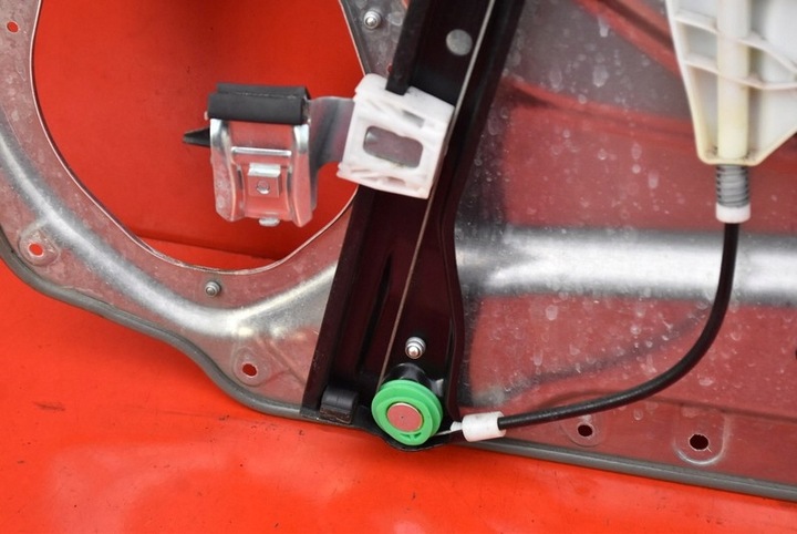 фото №11, Подъемник стекла левый перед eu a2128201102 mercedes e-klasa w212 09-13