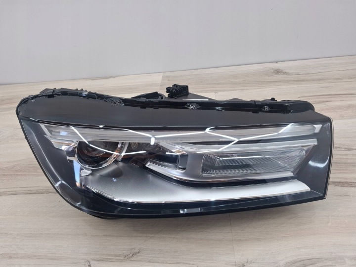 фото №13, Фара, фара правое перед audi q5 sq5 80a941006, ксенон, led.