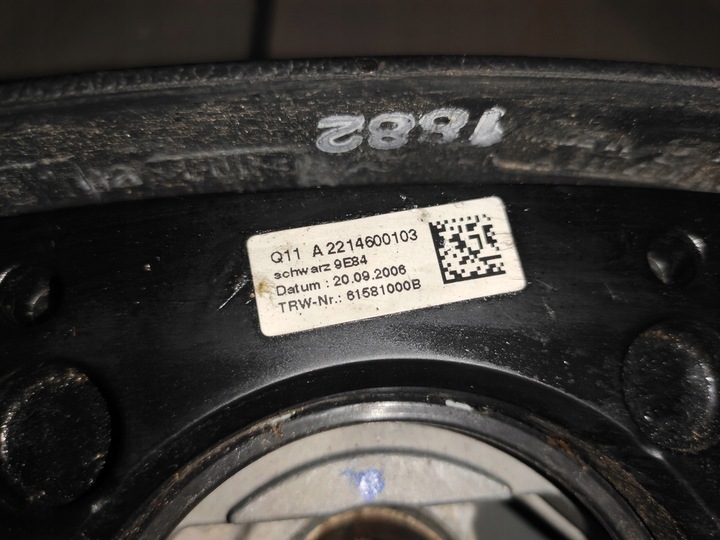 фото №14, Mercedes s-klasa w221 руль мультифункция подрулевые рычаги кожа красивая