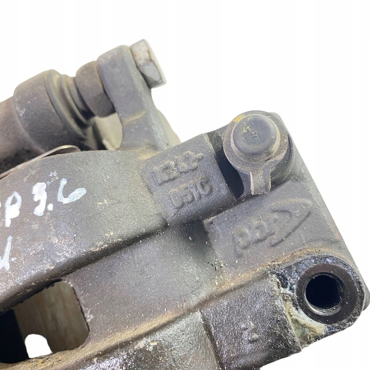 фото №8, Dodge charger 2017 правая сторона зажимы