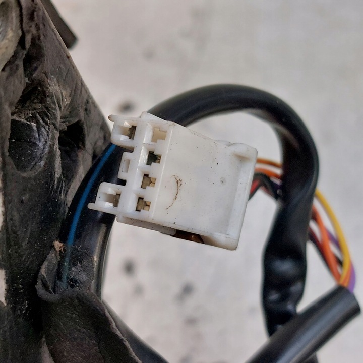 фото №8, Volvo v40 s40 дзеркало праві 5pin 0117373 0117374 0117375