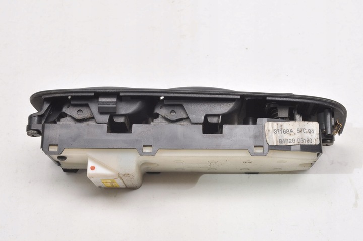 фото №7, Toyota avensis ii t25 панель кнопка опускання скла 84802-05210-b0