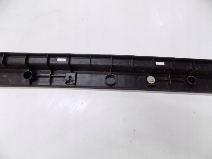 фото №8, Toyota rav4 iii 5d защита ремня заднего 58387-42050
