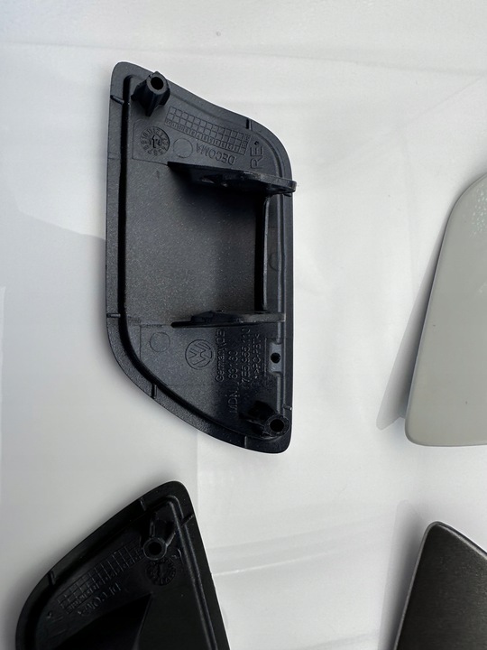фото №10, Заглушка омывателя vw t5 цвета oem 7e5955109 / 7e5955110
