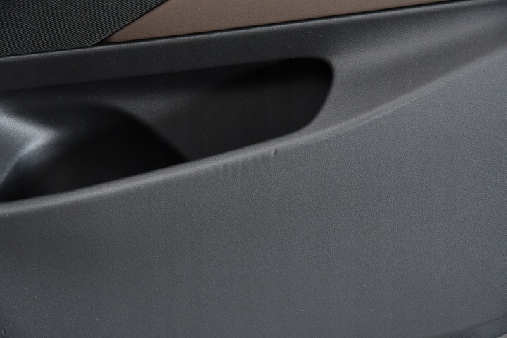 фото №8, Оббивка двері правий перед боковина двері bmw 5 g60 g61