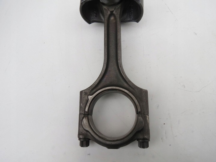 фото №14, Поршень + шатун volvo v60ii xc90 ii xc60 s90 v90 v40 ii s60 ii v60 s80 ii