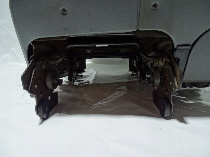 фото №10, Сидіння зад задній 2 ряд лівий chrysler voyager iv dodge caravan