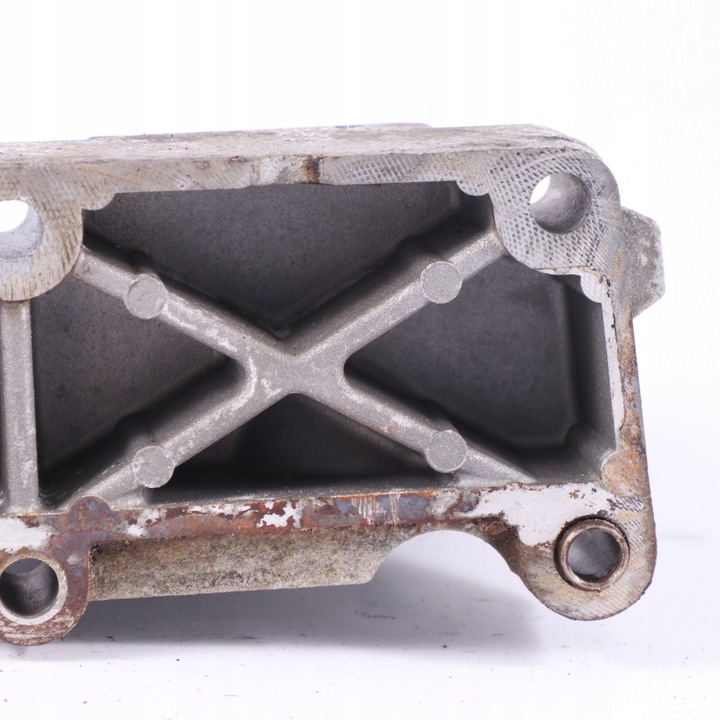 фото №11, Iveco daily ii кронштейн лапи двигуна праві 504050580