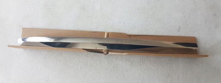 фото №1, Eqc 293 хром планка бампера левый зад a2938855501 оригинальный номер детали