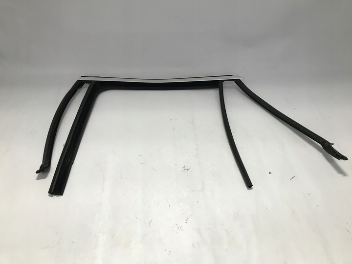 фото №2, Планка прокладка дверь зад левая vw t-roc 17-